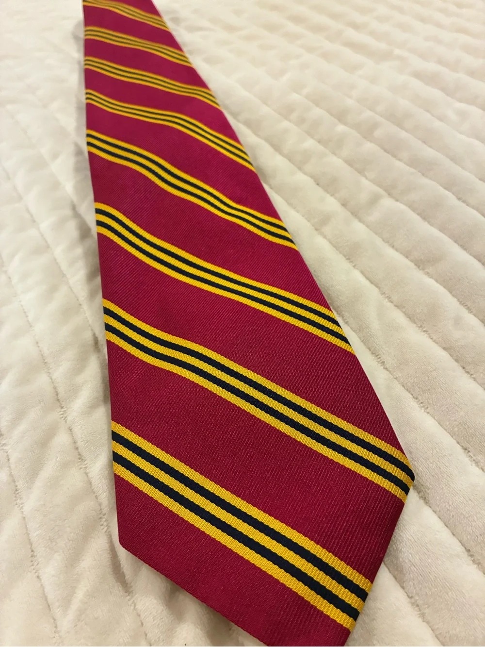 Brooks Brothers Makers All Silk Fuschia Stripe Tie